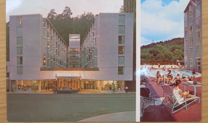 The Aristocrat Motor Inn