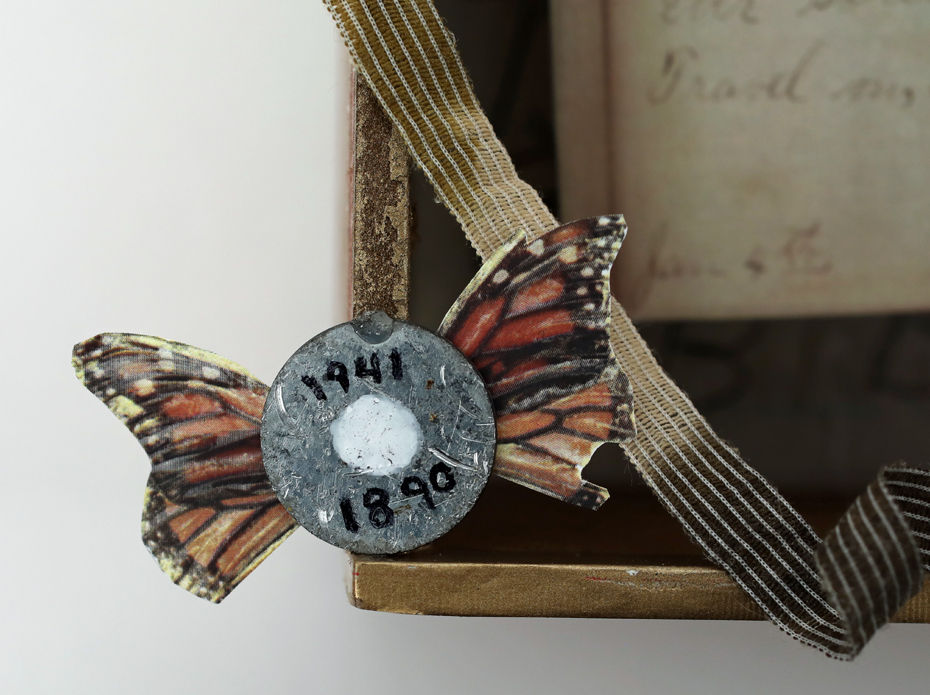 Little bashful one, make haste and take flight