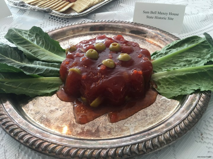 Hello, we're here for the aspic!